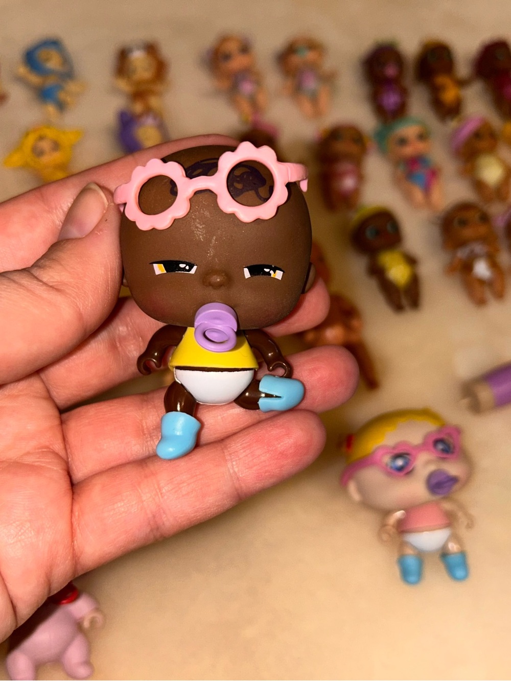 Assorted Mini Baby Dolls Set - Multicolor - Picture 2 of 6